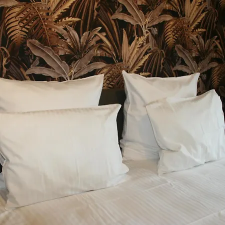 ゲストハウス The View