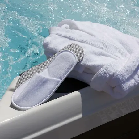 ゲストハウス The View 4*