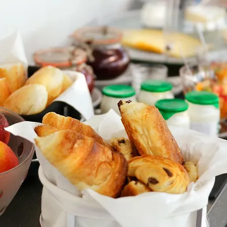 ゲストハウス The View