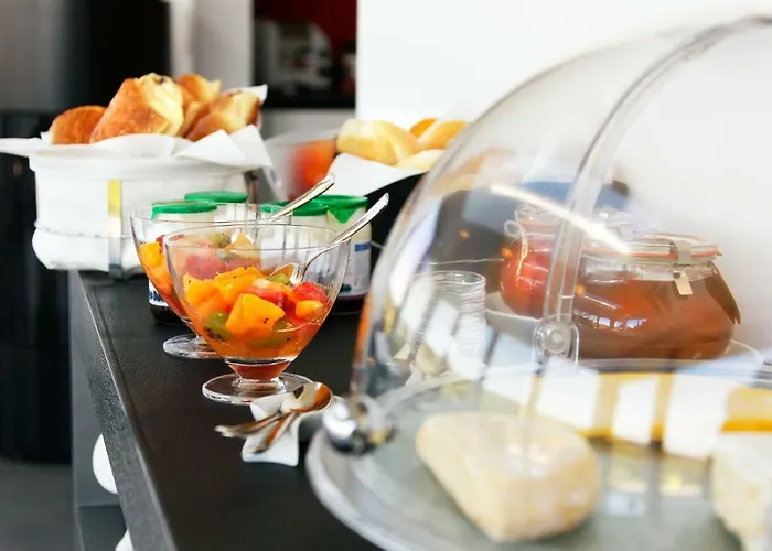 Πανσιόν The View 4*